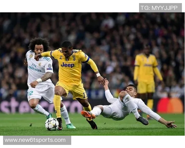 皇马与尤文高层会晤礼物传情展现友好合作意愿