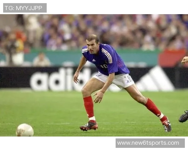 克罗斯心目中的最佳11人阵容揭晓梅罗与大小罗联手齐祖与魔笛掌控中场