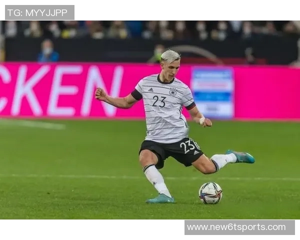 施洛特贝克谈霍芬海姆表现出色缩小与其他球队差距的信心增强