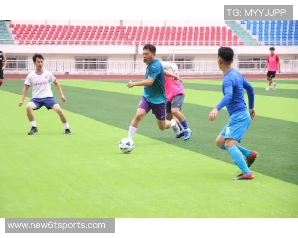 中乙球员参与业余赛事引发争议北碚队参赛资格遭质疑